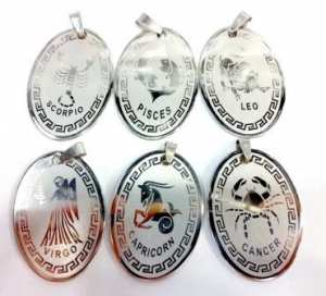 LOT 50 PENDENTIFS ACIER ZODIAC