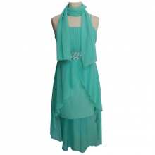 Robe de soirée en deux tons avec écharpe