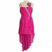 Robe de soirée ornée de cristaux avec écharpe