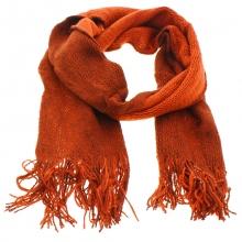 Écharpe en maille zigzag bordée de franges