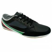 Baskets avec bandes tricolores