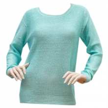 Pull paré de nœuds dorés au dos