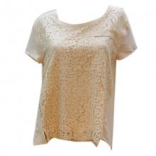 Top en dentelle très classe