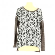 Top chiné avec motif fleuri devant