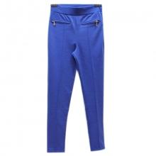 Jogging avec deux poches zippées devant