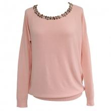 Pull avec col orné de pierres