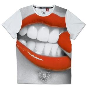 T-shirt homme avec motif lèvre