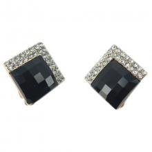 Boucles d’oreilles clips parées de pierres