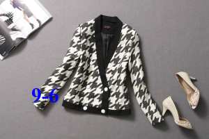 l'accueil de profondes réductions des vestes à notre magasin