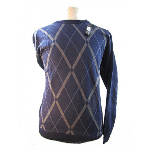 Pull fashion col rond ref 7085 3, 90 € ht/unité