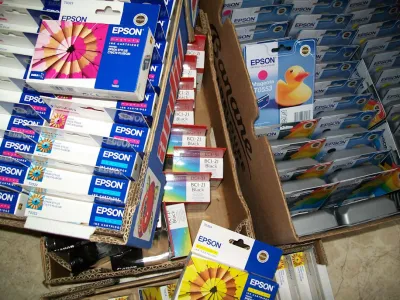 Liquidation stock de cartouche & toner