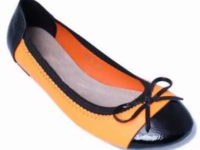 Ballerine petit noeud  Référence : 3269  3,95 €