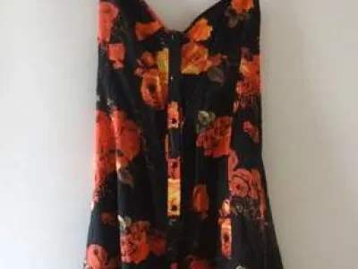 Vend lot de vetements femmes de marque insight a petit prix