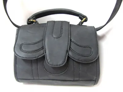Sac à main bandoulière / Réf 7015 / Prix 2.95€ HT