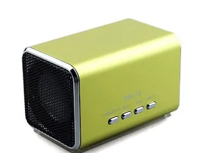 Grossiste, fournisseur et fabricant M29/mini haut-parleur mp3 rechargeable avec slot usb tf / (MA-19) 4GB