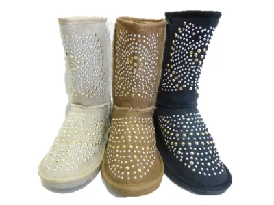 Bottine femme à strass / Réf 7543 / 7,90 € HT