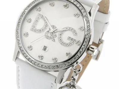La marque de montre: D & G, Armani, Chanel, Louis Vuitton