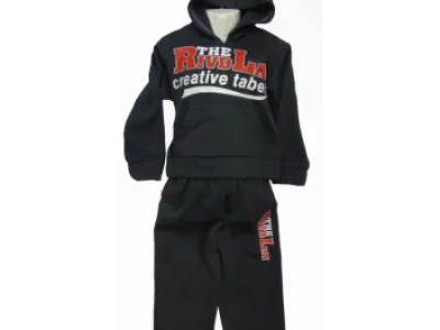 ensemble jogging Réf 7204 3.90€HT/ unité
