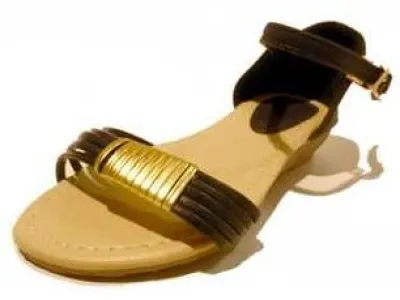 Sandale dorée pour fille (3.95)