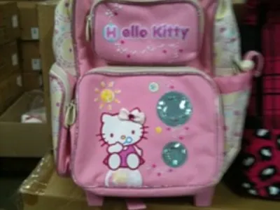 LOT HELLO KITTY
