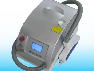  Laser Professionnel de détatouage QSW 130  