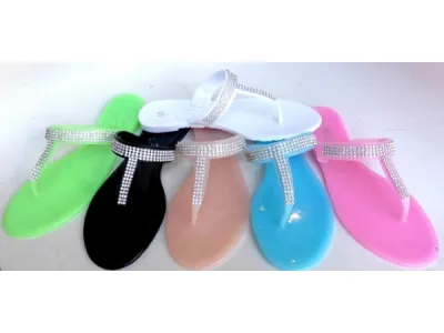 Sandale strass plastique / 3,40 € HT / Réf 7146
