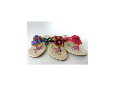 Sandale fleur /Réf 5977 / 2,95 € HT