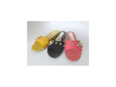 Sandale coeur strass / Réf 5972 / 2,95 € HT
