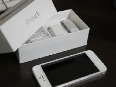 Vends iphones 4s et 5