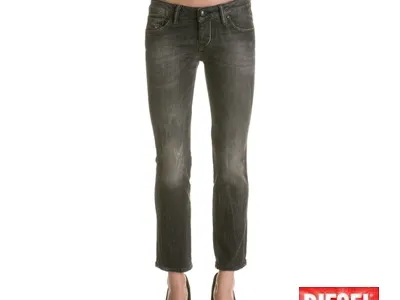 CUDDY 8YP Grossiste, soldeur de Jeans DIESEL femme