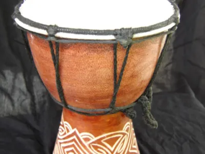 DJEMBES PERCUSSION POUR ENFANTS