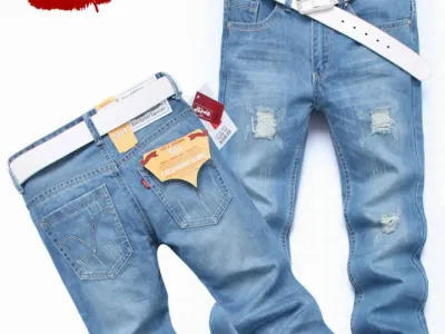 Pour acheter des jeans parfait pour les hommes