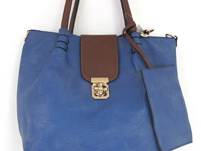 Sac à main simili cuir ref 6585 9.95€ ht 