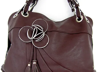 Sac à main fleur simili cuir 7,95 € HT/unité