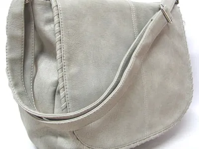 Sac à main simili cuir ref 6591 9.95€ ht 