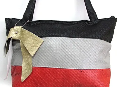 Sac à main petit noeud 3,95 € HT