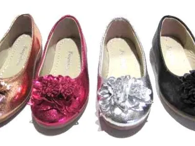 Ballerine fille fashion 4,95 € HT