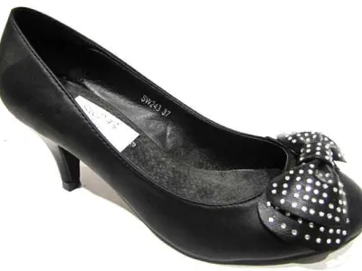 Escarpin mode avec noeud 4,95 € HT/unité