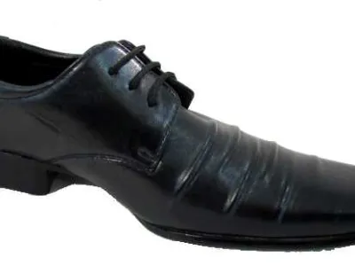 Chaussure homme à lacets 8,95 € HT/unité