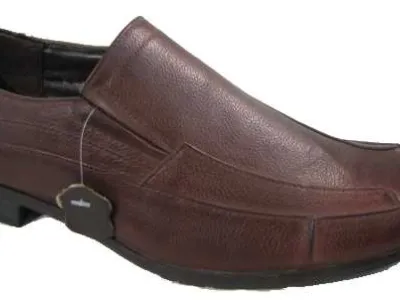 Chaussure Homme fashion cuir  9,95 € HT/unité