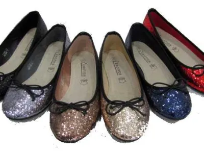 Ballerine glam's paillette 3,95 € HT/unité