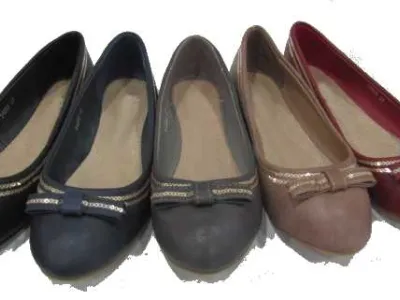 Ballerine noeud doré 3,95 € HT/unité