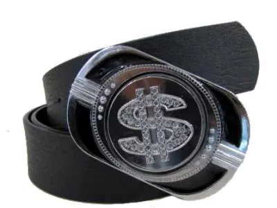 Lot de ceintures homme 2,35 € HT/unité