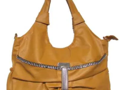 Sac à main strassé   Référence : 5040    3,95 €  