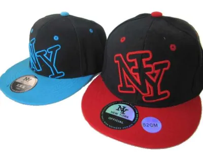 Casquettes NY en lot  Référence : 9116  5,95 € 