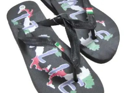 Tong femme Italie 1,20 € HT/unité  Référence : 3440