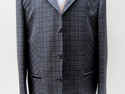 VESTE DEMIE SAISON A PETITS CARREAUX REF 2173 26€ HT 