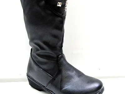 Bottes fille ref 1189 2.9€ ht 