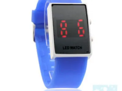 LOT 25 MONTRES LED MON3