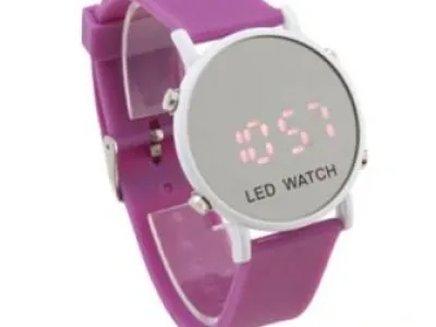 LOT 25 MONTRES LED MON5